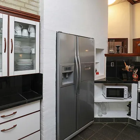 Four-bedroom Holiday In 8